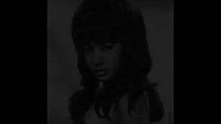 The Ronettes featuring Veronica   So Young