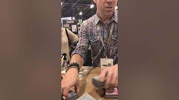 Distress Oxide Distress Ink Demo with Tim Holtz