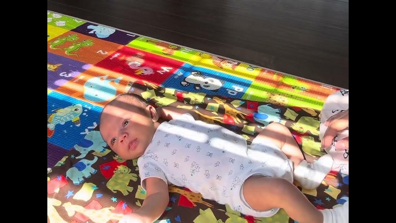 Help baby pass gas 💪💪👏 YouTube