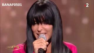 Touchante version de "Donne moi le temps" en LIVE TV par Jenifer pour une fan! [La Lettre - Nov.19]