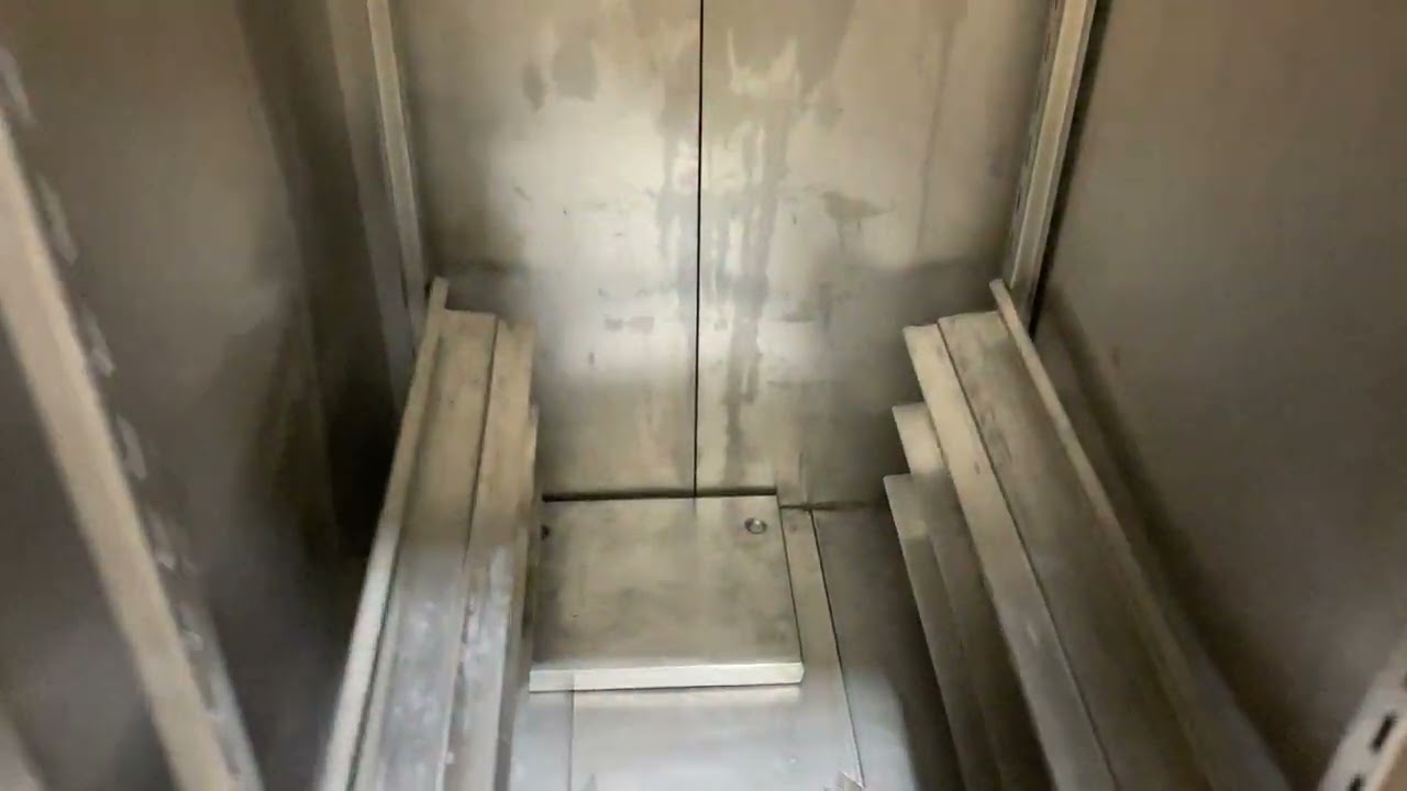 GovDeals: Carter Hoffmann FH-80 Heated Cabinet (ID #) (J4-2L