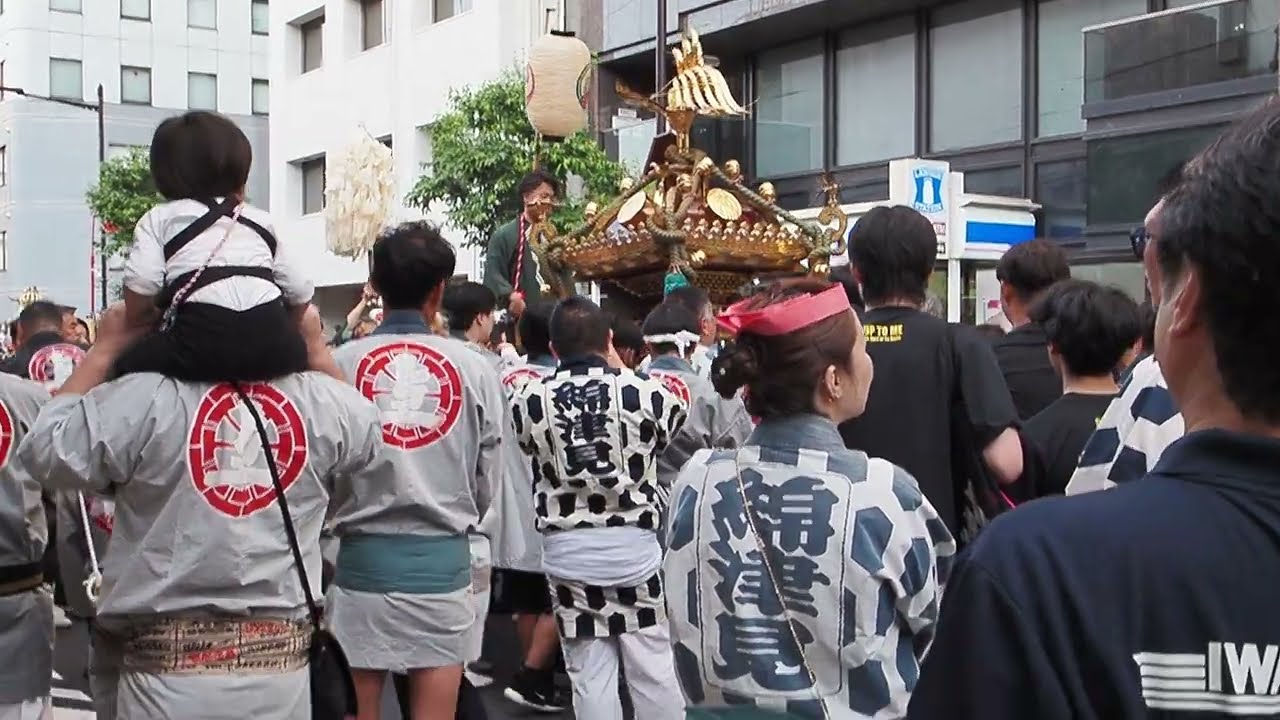 下谷神社 例大祭 町内神輿渡御 上車坂 2026/05/09 a45 - YouTube