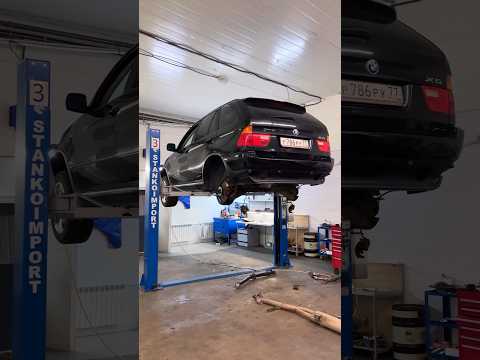BMW X5 e53
