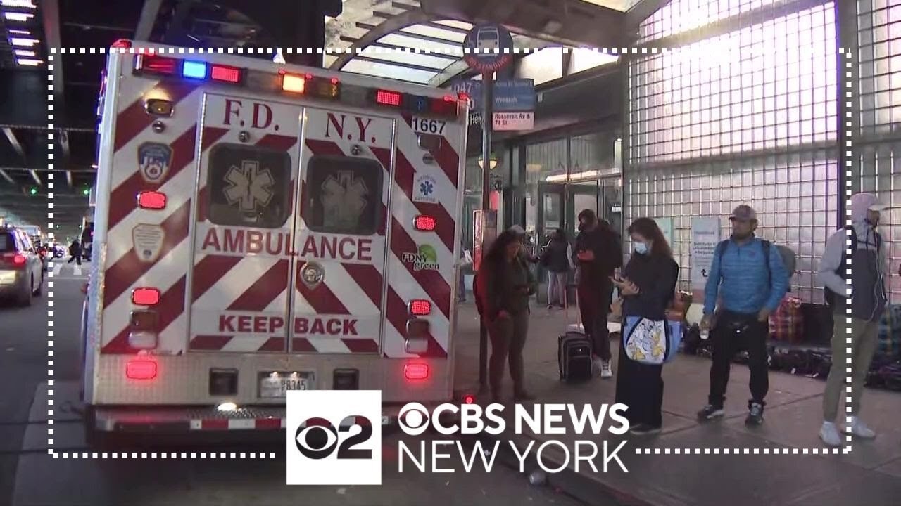 Teen killed by subway after fainting, falling on tracks - YouTube