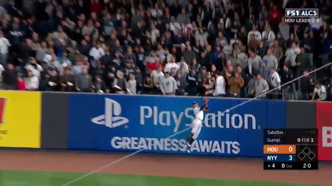 WATCH: Yankees' Aaron Judge leaps over wall to take away homer in ALCS Game 7