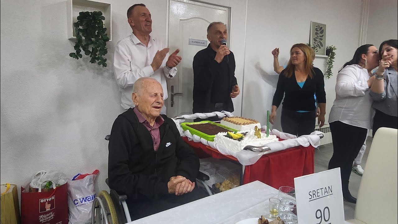 Korisniku Doma za starija lica u Knežici upriličena proslava 90.rođendana