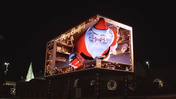 Christmas Shop.Anamorphic LED Display Naked Eye 3D Billboard Advertising DOOH. suesha.pov@gmail.com