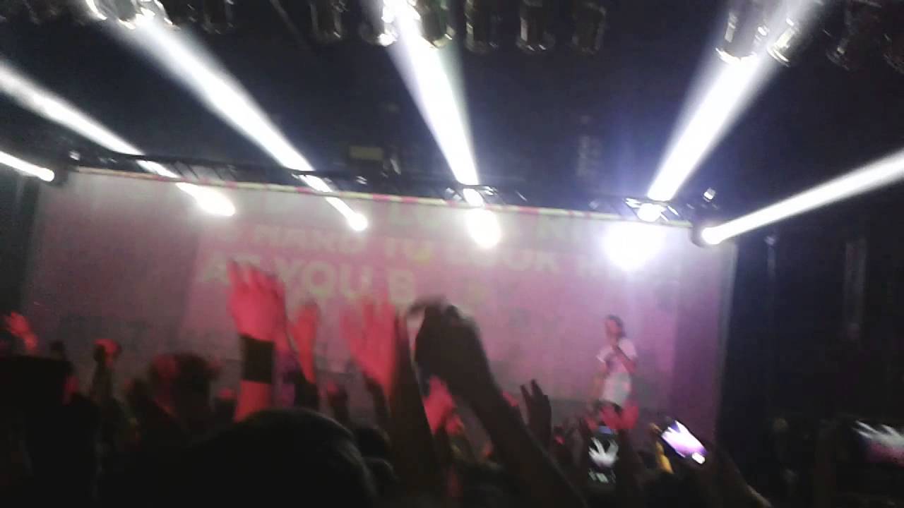 Left Boy - Sweet Dreams/Call Me Maybe (Köln 2014 LMH) - YouTube