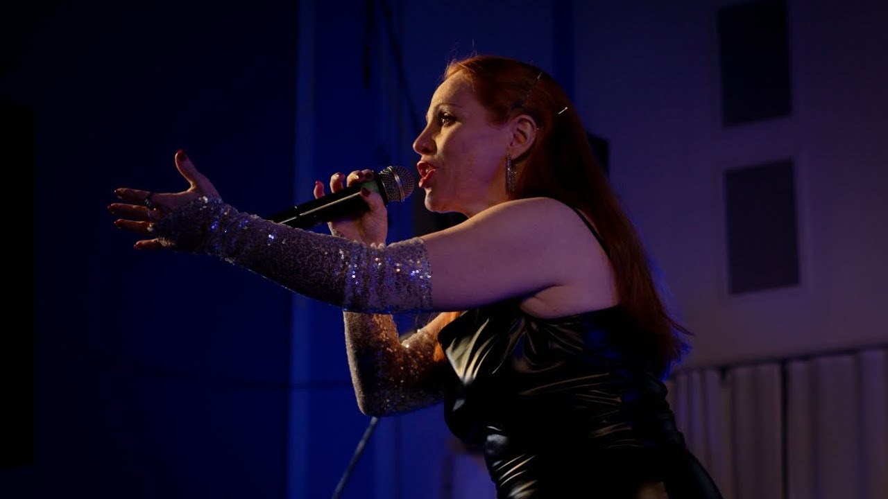 Пять лет. Анна Зверева, как автор-исполнитель. 