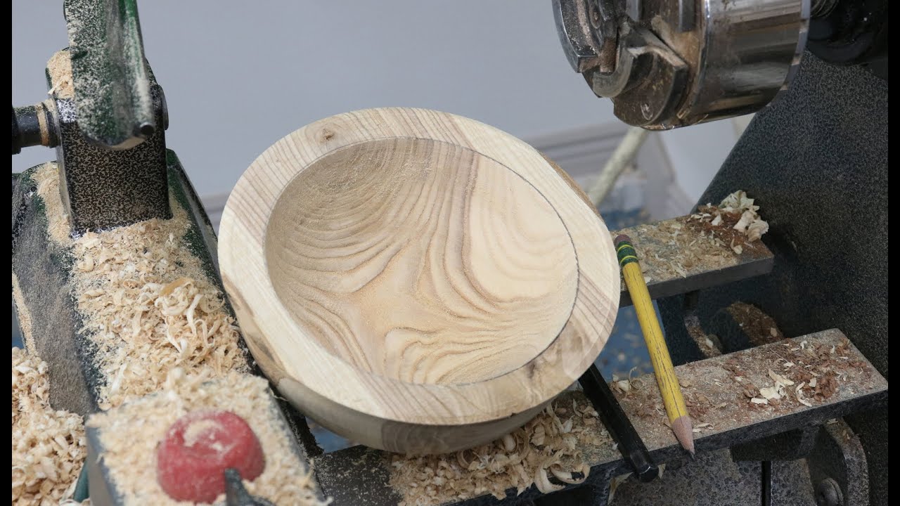 Milling a log to a Bowl Blank Woodturning with Sam Angelo YouTube