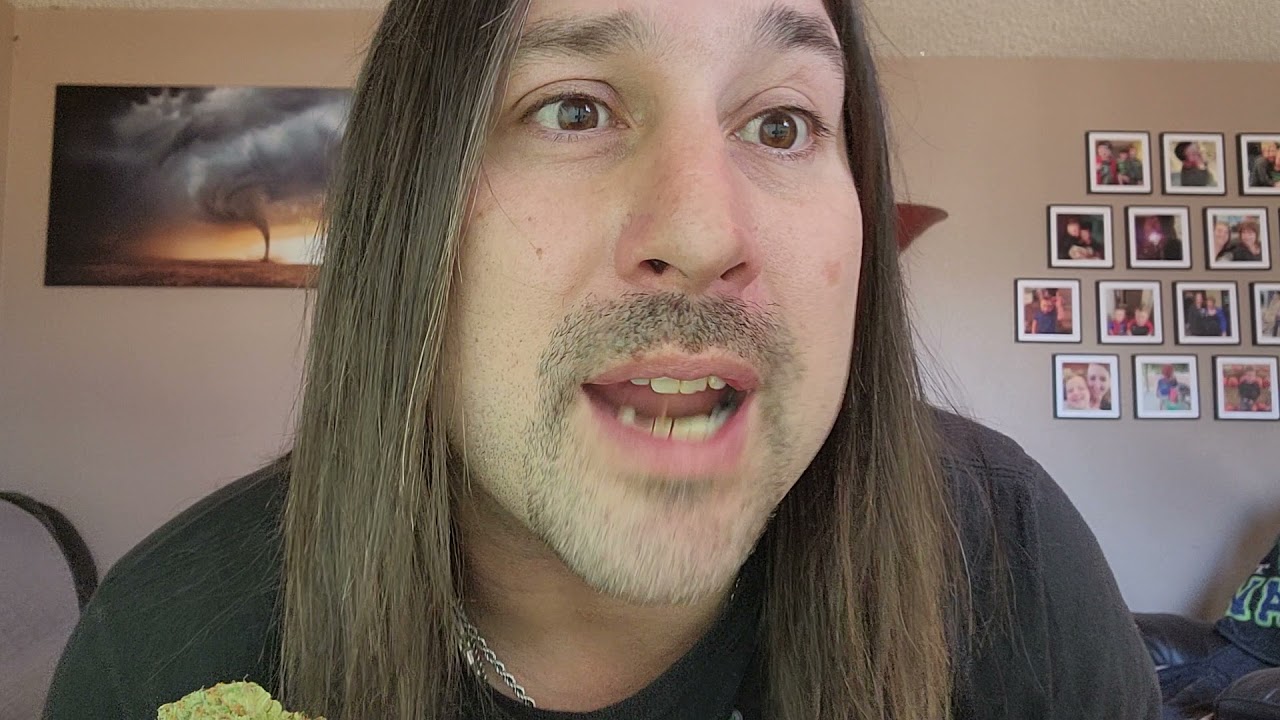 Dan's 420 Chronicles - Bubba Berry / Weed Review 12/24/21