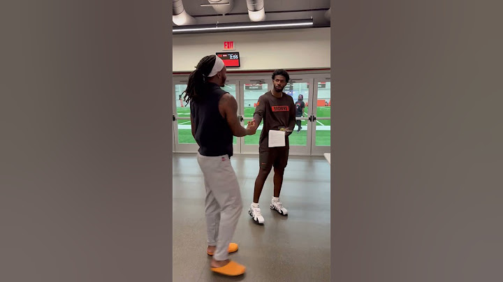 MJ made sure to welcome Shedeur Sanders aboard