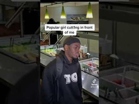 When the emo girl is in front of you😂