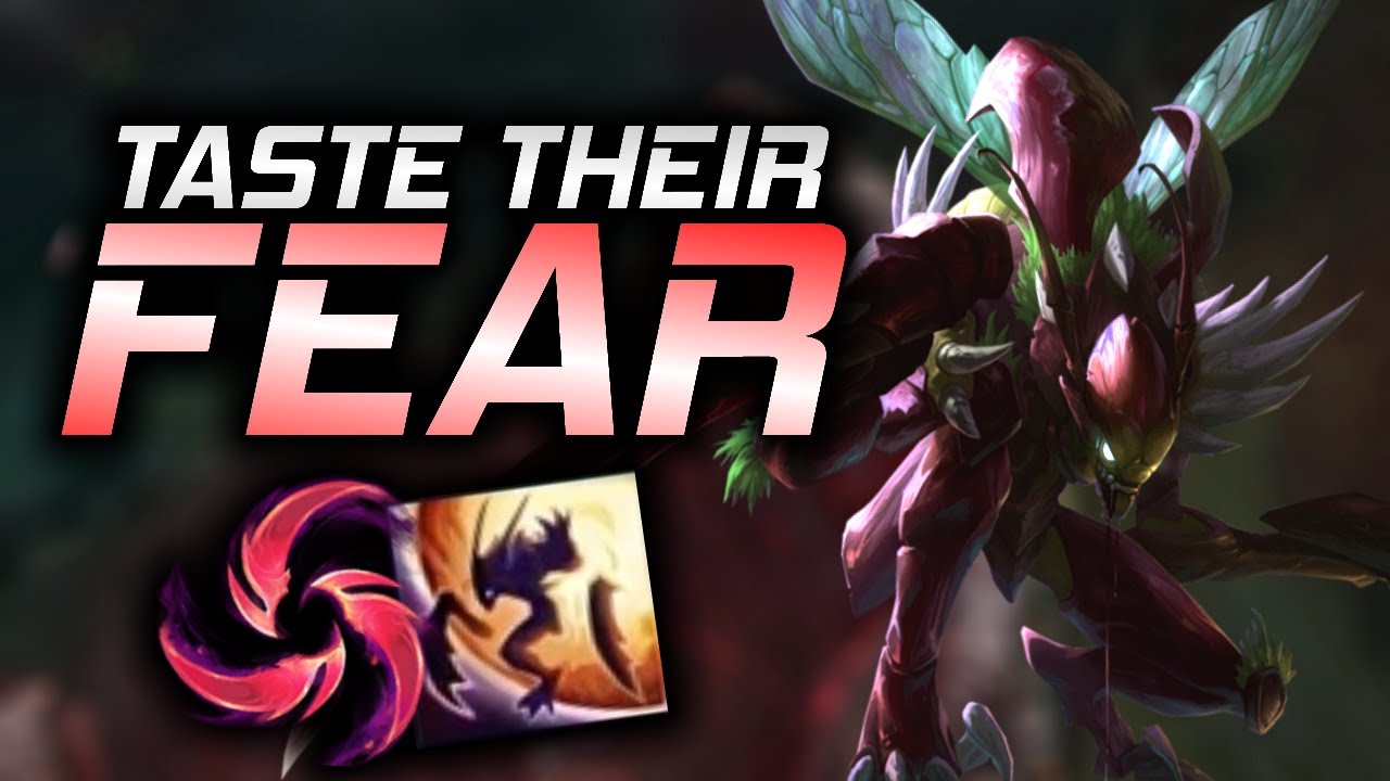 Download Tracking the enemy jungler with Hail of Blades Kha'Zix.