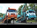 Kobelco SK200 Excavator Transport With FAW Self Loader Trucks