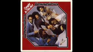 Commodores - Slippery When Wet