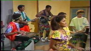Sa Nou Mouggae - The Footsteps.