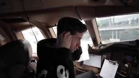 Alan Walker: captain Walker on duty. Unmasked Vlog [ID]