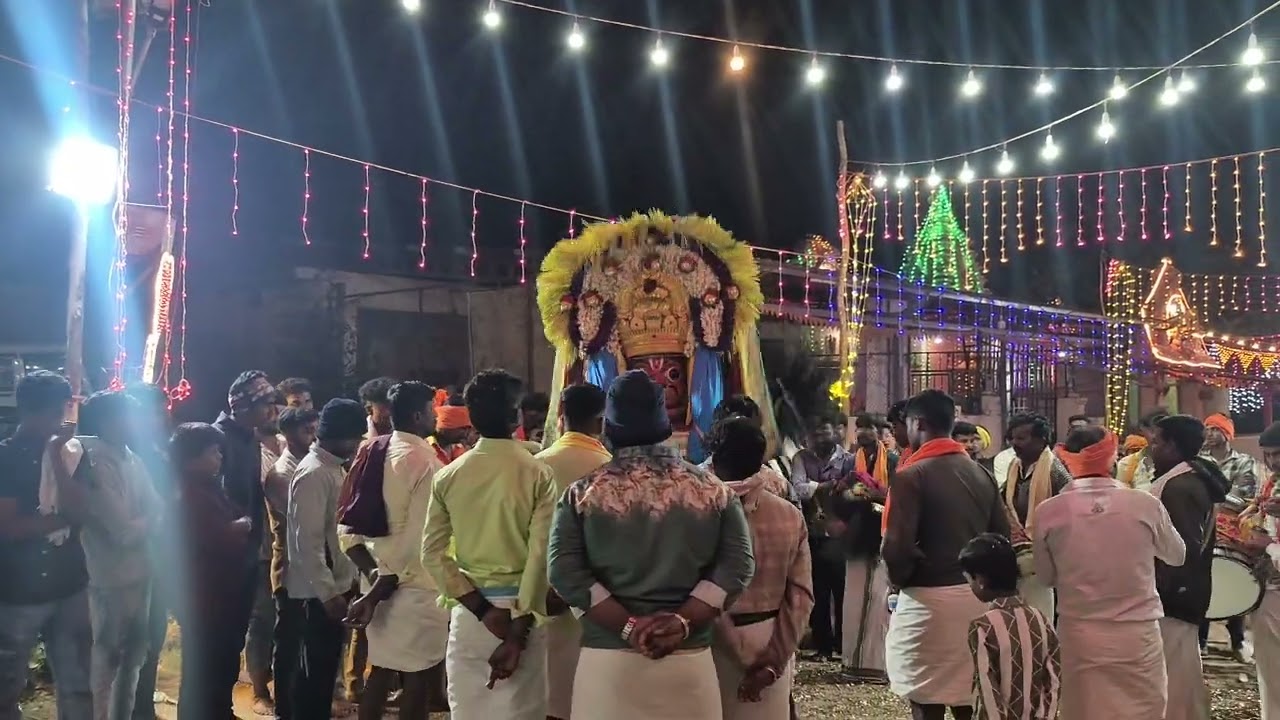 ಕಲ್ಕೆರೆ ಕೊಲ್ಲಾಪುರದಮ್ಮನವರ ಹೊರಬಿಡು ಕಾರ್ಯಕ್ರಮದಲ್ಲಿ ಶ್ರೀ ಬಂಗಾರದ ಒಡೆದು ದೊಡ್ಡಯ್ಯ ಸ್ವಾಮಿಯವ ಉತ್ಸವ 