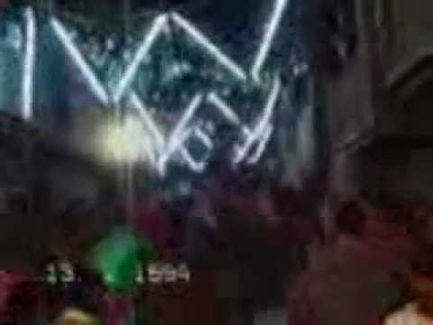 وائل مجدى بيغنى وعمرة 6سنوات من ابو سعد وبس