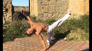 Capoeira - Tutorial Meia Lua Reversao / Lambida de Peixe (ENGLISH SUBTITLES)