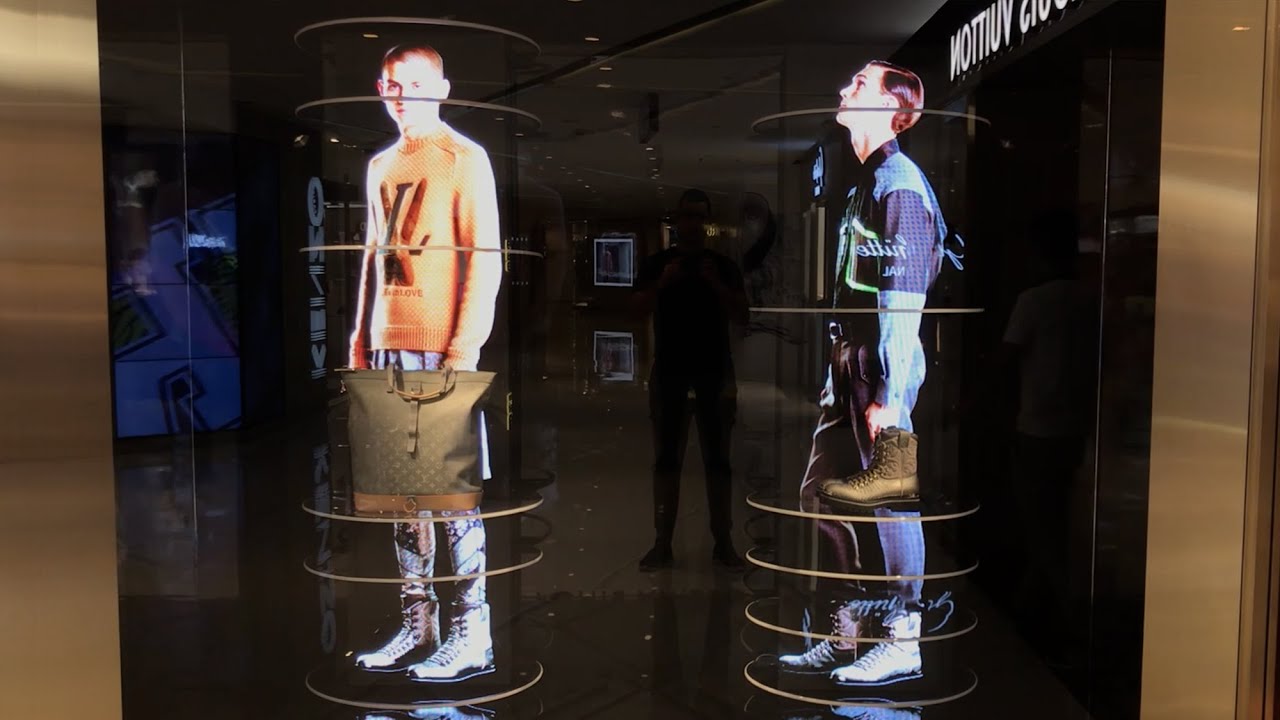 Holographic Display at Louis Vuitton Store Hong Kong 