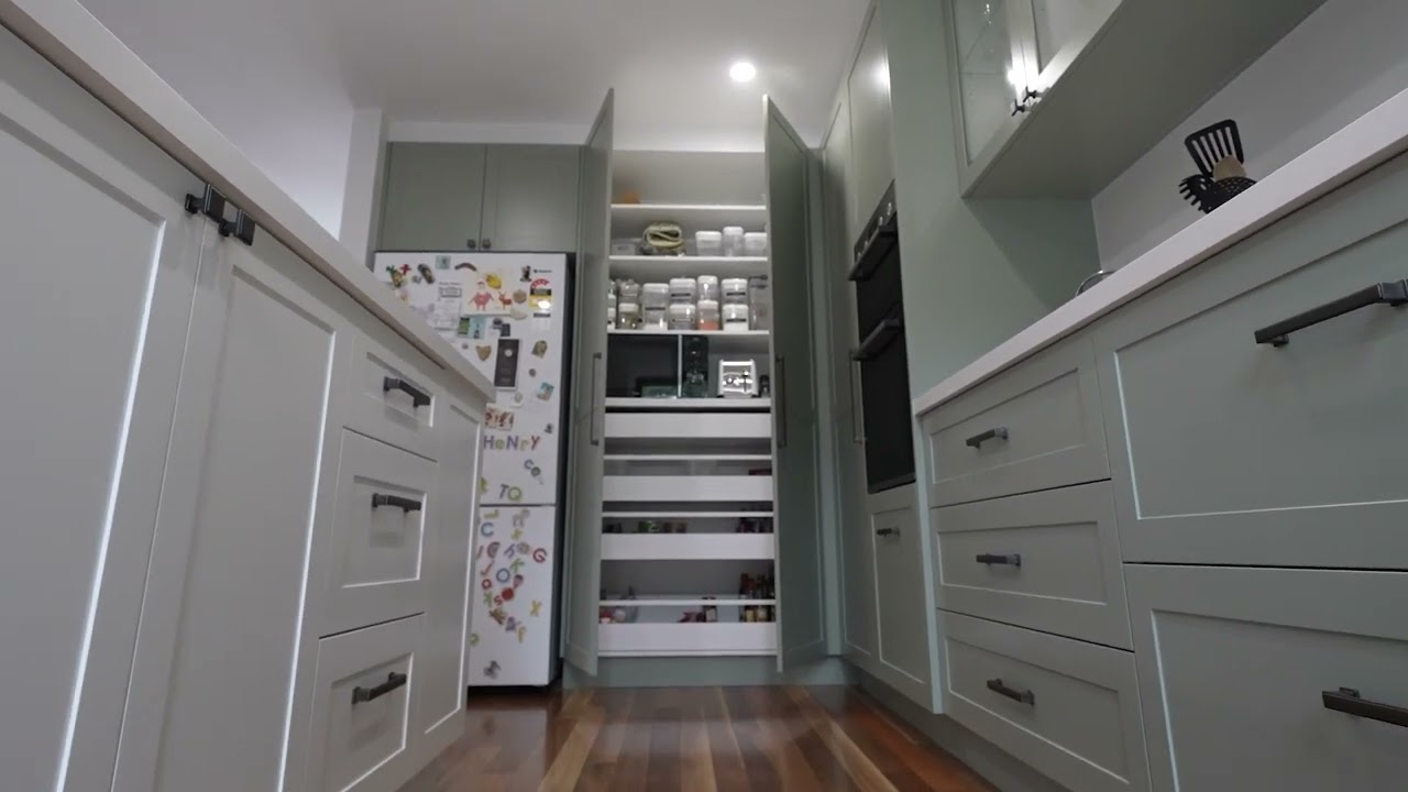 Hampton Meets Hinterland | Calm Coastal Country Kitchen by Sawtell Kitchens