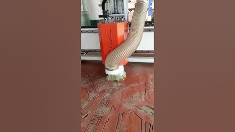 Máy cnc 1 đầu. Hút chân không , có chốt định vị và gạt phôi