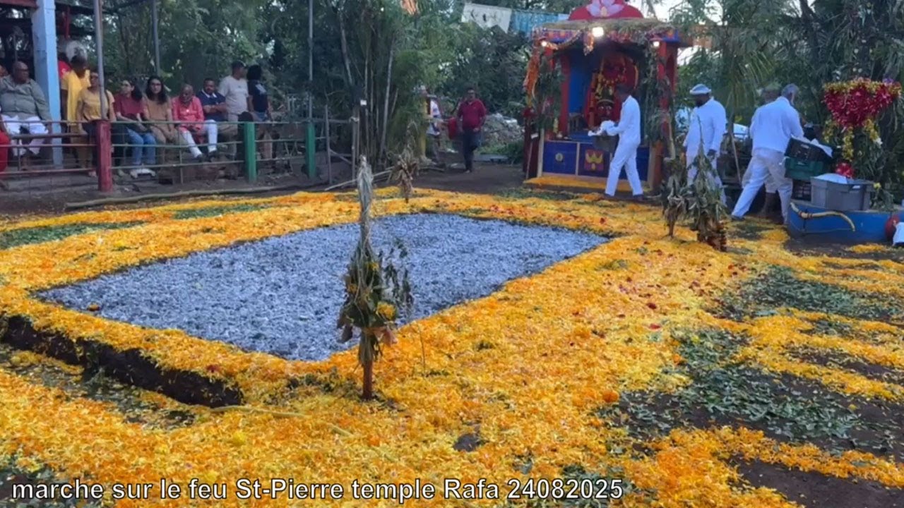 Marche sur le feu St-Pierre temple Rafa + Marche sur le feu Sans Souci St Paul