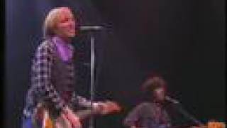 Watch Tom Petty  The Heartbreakers Shout live video