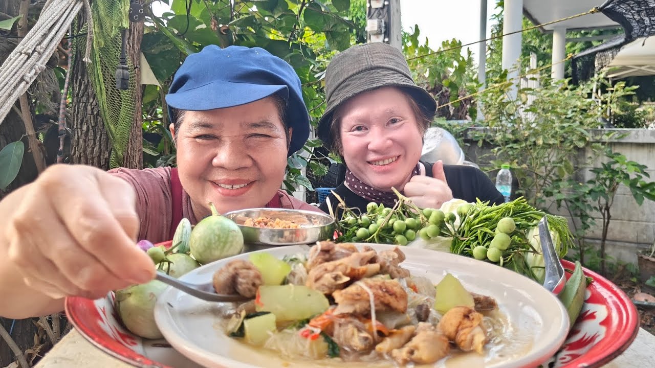 แกงไก่งานวัด..งานบุญlสไตล์นายฮ้อยเผือก