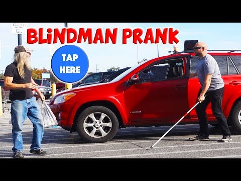 blind-man-driving-car-prank!!