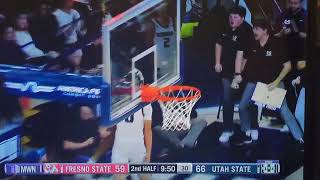 Dexter Akanno Amazing Dunk Against Fresno State