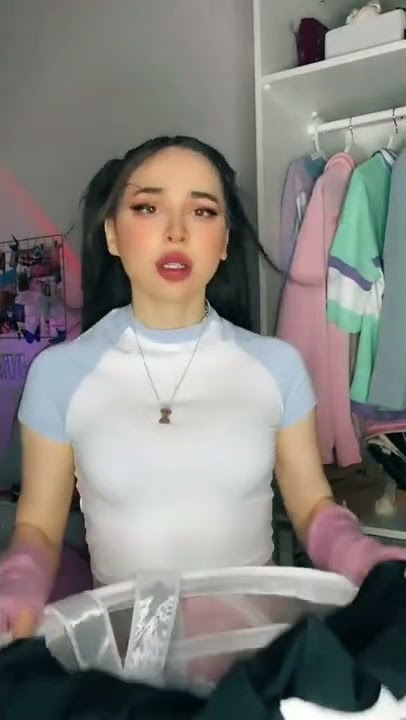 she is cute =elsarca