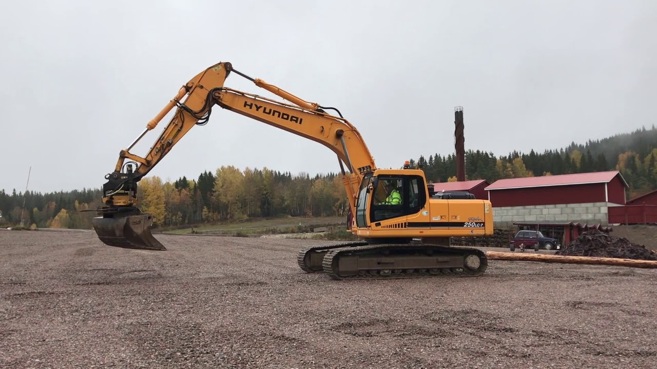 Hyundai 250 lc 7