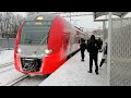 Скорый поезд: Бологое - Москва прибывает на станцию Крюково.