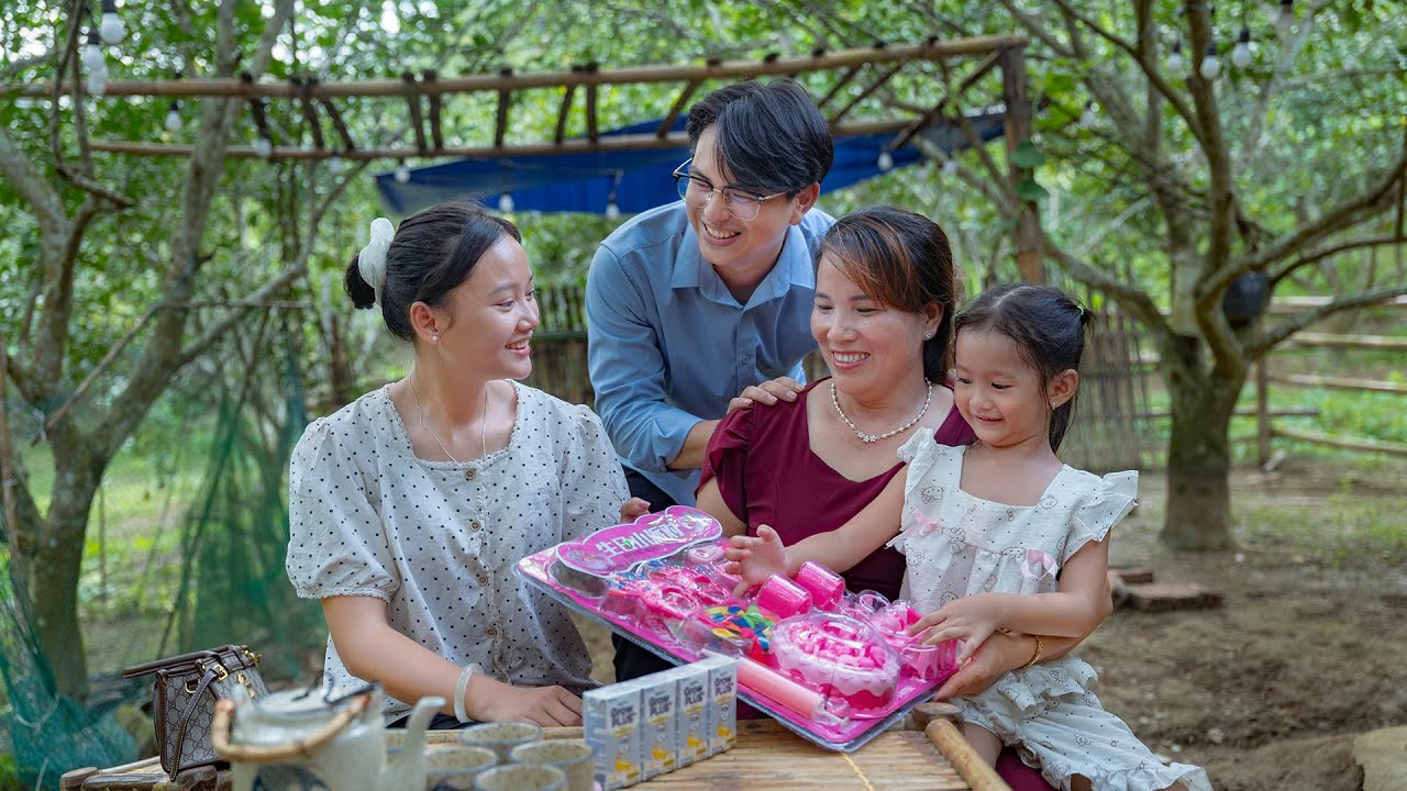 Генеральный директор Джеймс и Ту Дьеп: Богатая женщина и доброе сердце для бедной девушки