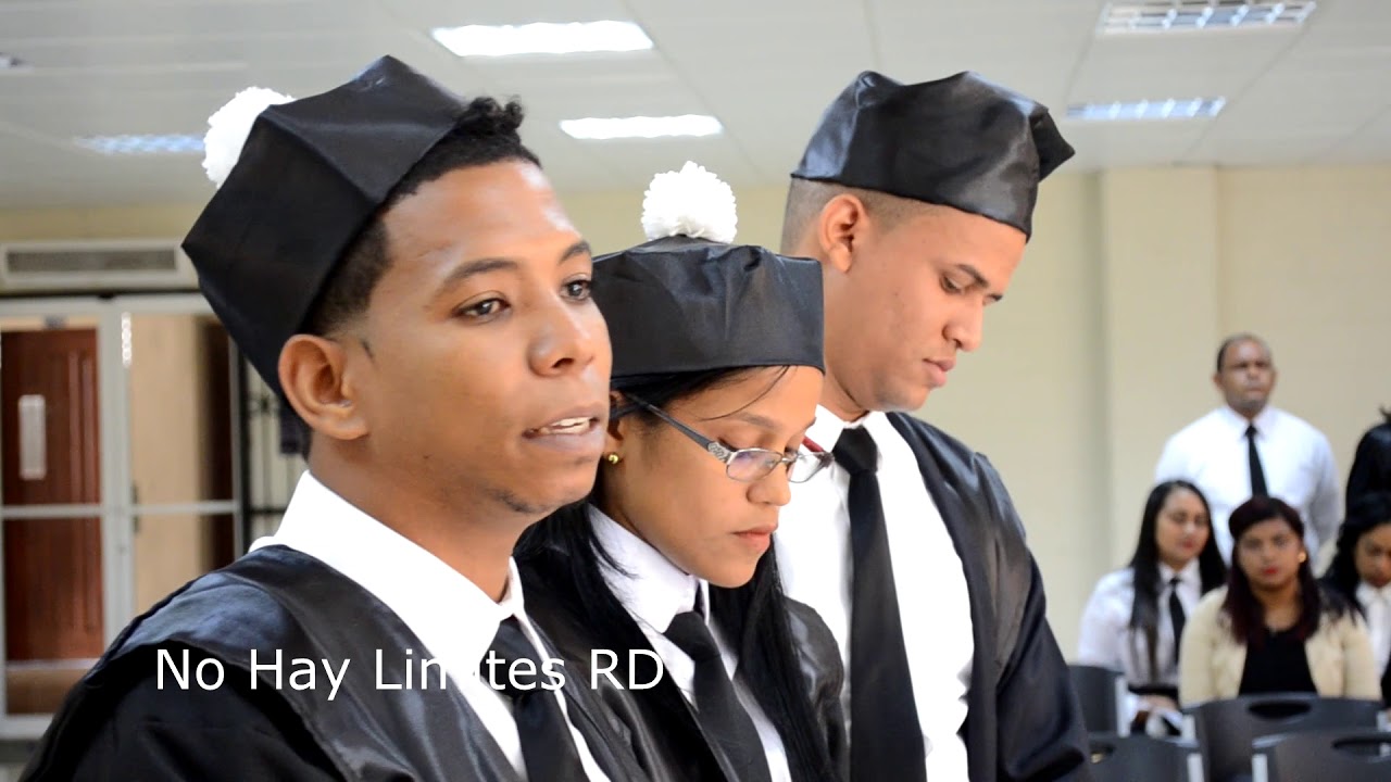 Estudiantes de Licenciatura en derecho en Uapa muestran su capacidad en trabajo final