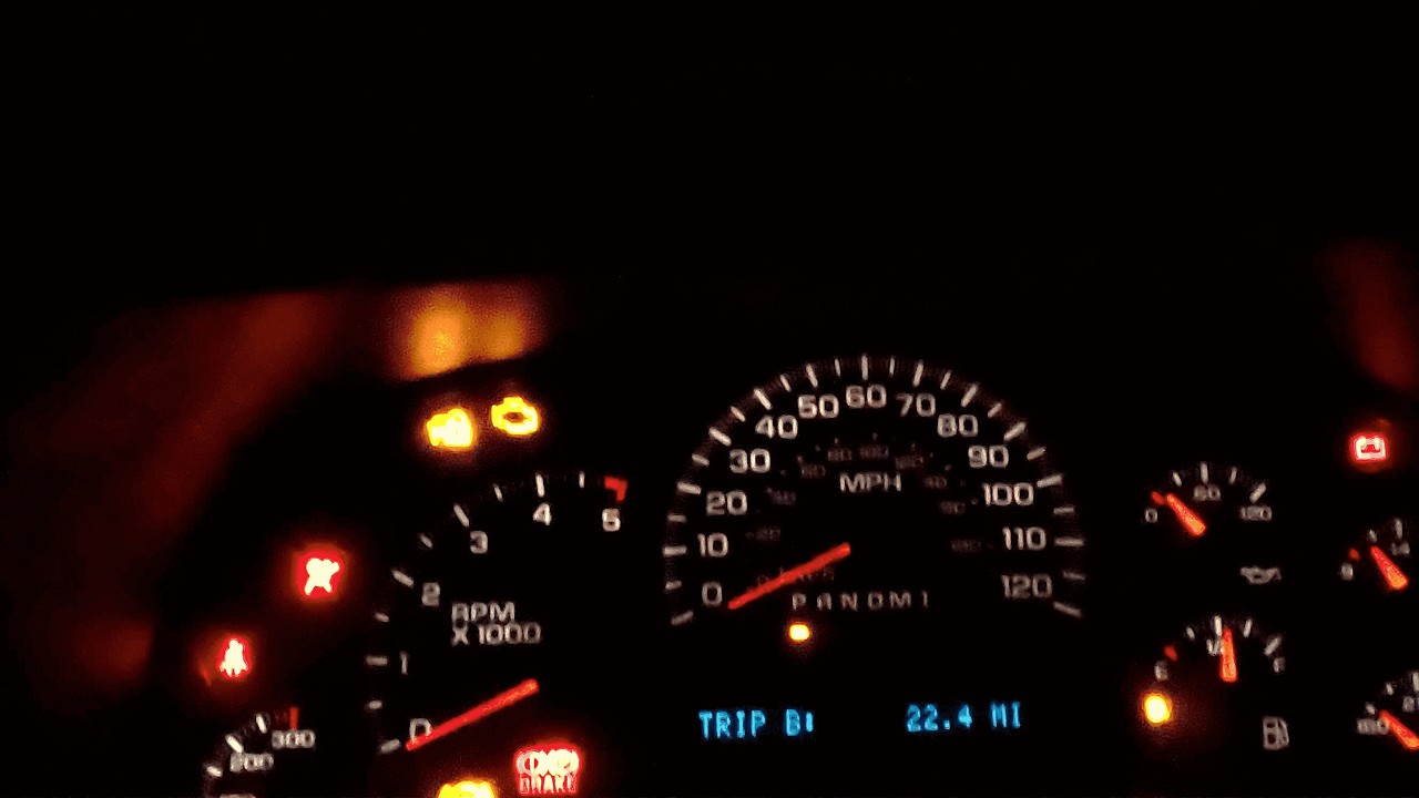 Cold Start 3 degrees Night Snow Plowing Chevy Duramax Diesel Dually Pickup Truck 2006