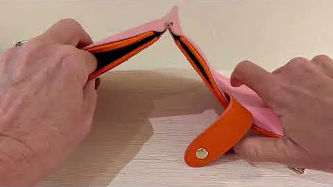 Loving this wallet.... A LOT!