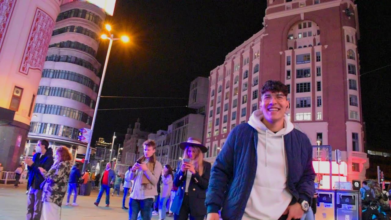 Noche En Madrid (Video Oficial)