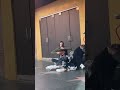 Blessing 🎁 a homeless man in L.A “Solo dando Recibirás más de lo que tienes” #RakaMerch