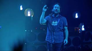 Pearl Jam -  Release ( Live at Wrigley Field)