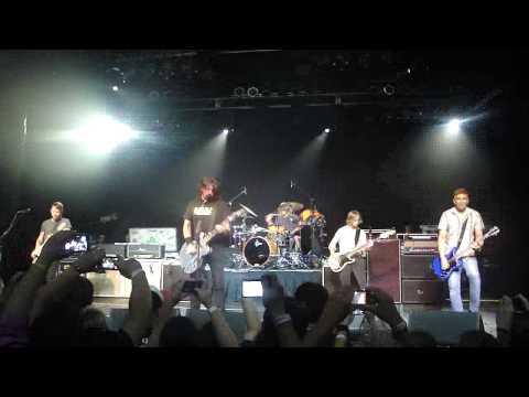 Foo Fighters - White Limo (Live in Charlotte NC) HD