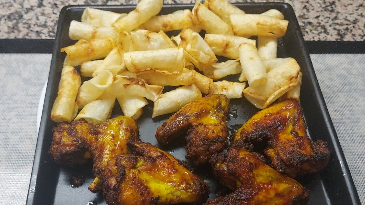 اجنحة الدجاج في الايرفراير مرفقة بشيبس