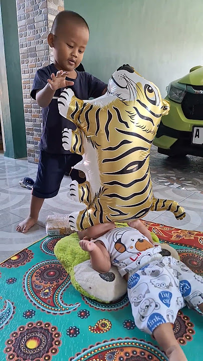 Dede Abyan was beaten a lot.