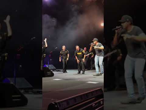 Luke Bryan - Knockin’ Boots 7/11/19