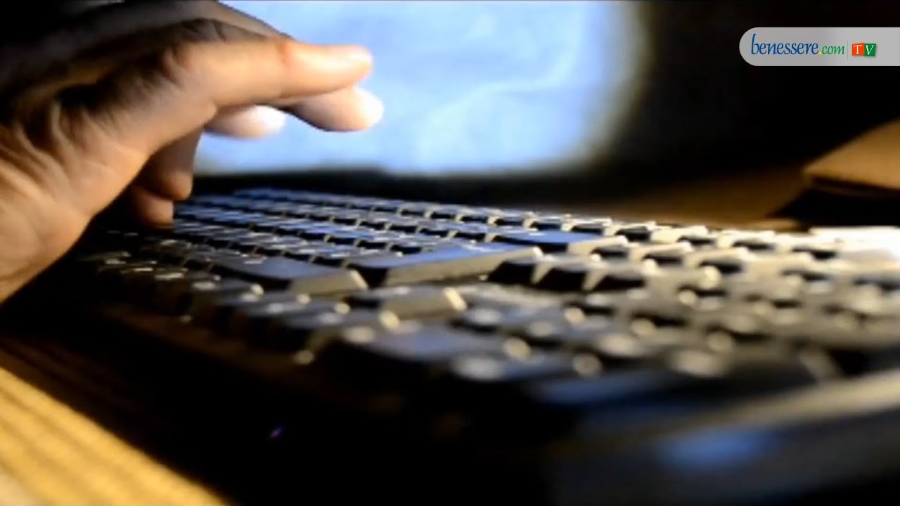 I Pericoli Della Rete Adescamento E Pedopornografia YouTube