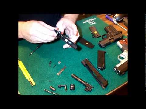detail-strip-of-my-colt-government-.380-pt1