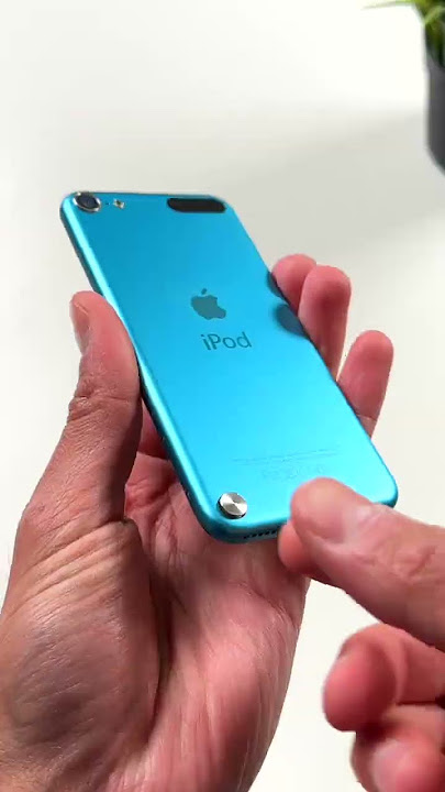 the first colorful iPod touch! 💙